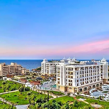 The Diamond Hidden Hotel 3*