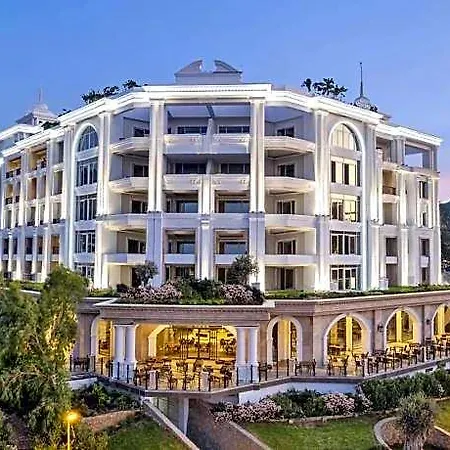 The Diamond Hidden Hotel